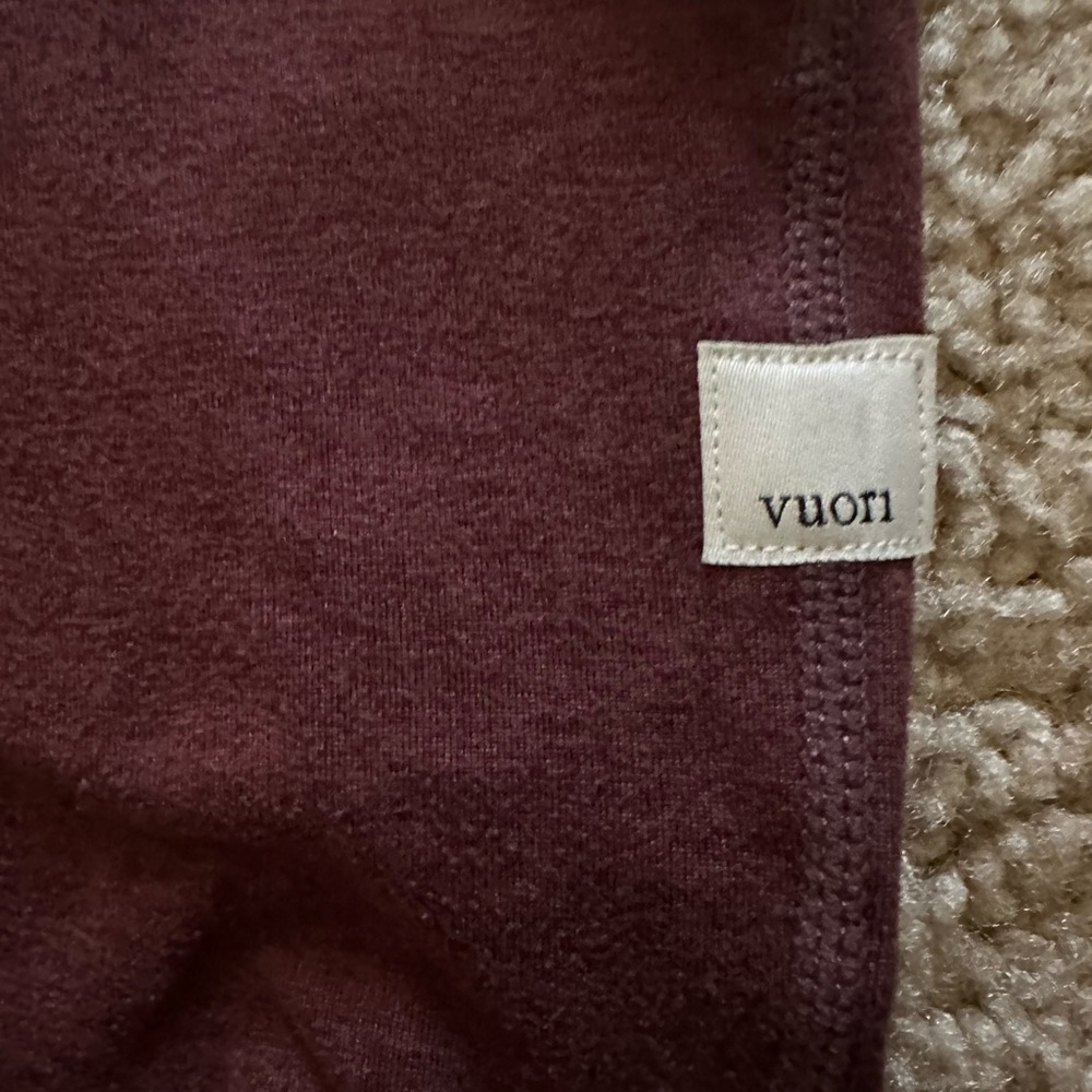 Red Vuori Joggers